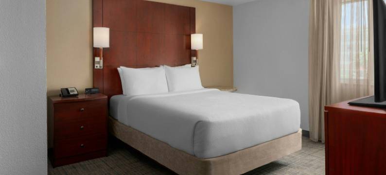 圣安东尼奥六旗利姆Residence Inn 酒店(Residence Inn San Antonio Six Flags® at the Rim)图片