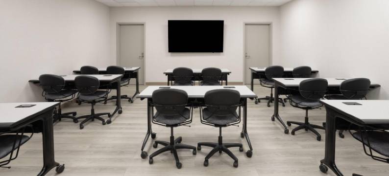 温德姆纽约牙买加/JFK机场轻轨拉昆塔温德姆套房酒店(La Quinta Inn & Suites by Wyndham Jamaica NYC/JFK AirTrain)图片