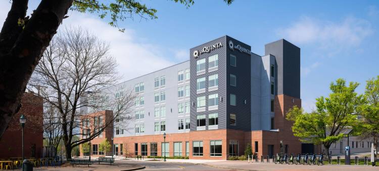 查塔努加市中心/南部拉昆塔温德姆酒店及套房(La Quinta Inn & Suites by Wyndham Chattanooga Downtown/South)图片