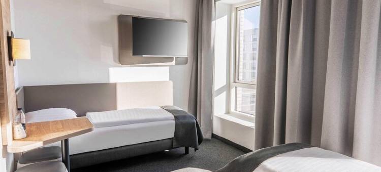 民宿酒店，位于霍尔斯泰因的新城(B&B Hotel Neustadt in Holstein)图片
