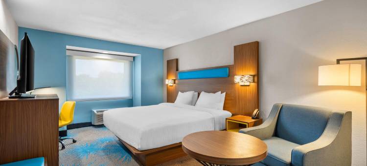 温德姆布兰登露天剧场戴斯酒店及套房(Days Inn & Suites by Wyndham Brandon Amphitheater)图片