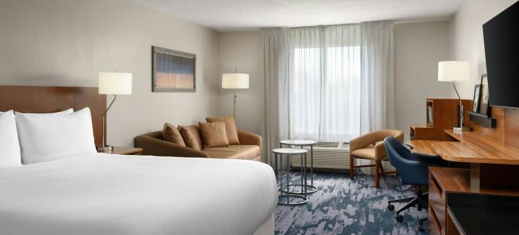 奥兰多机场万枫旅馆(Fairfield Inn Orlando Airport)图片