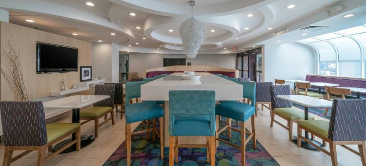 霍普韦尔利堡希尔顿欢朋酒店(Hampton Inn by Hilton Hopewell Fort Lee)图片