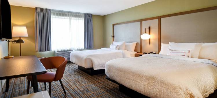 万枫酒店及套房密尔沃基北部(Fairfield Inn & Suites Milwaukee North)图片