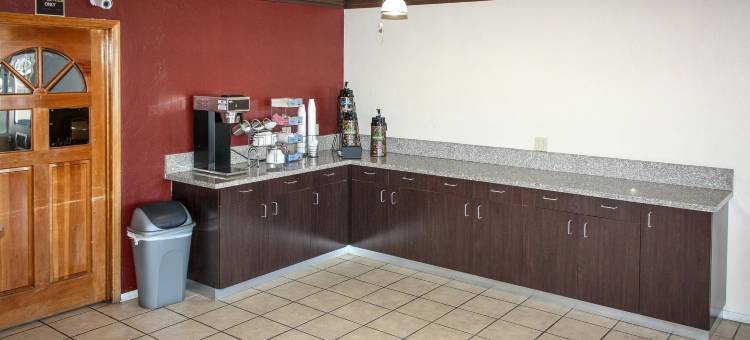 布莱斯红屋顶客栈(Red Roof Inn Blythe)图片