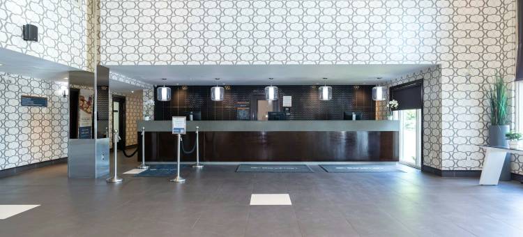 卡尔加里南珊德曼套房酒店(Sandman Hotel & Suites Calgary South)图片