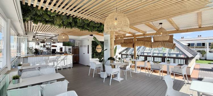 鲁兹码头公寓酒店(Hotel Apartamentos Marina Luz)图片
