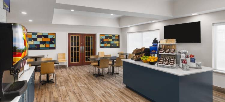 奥本代尔贝斯特韦斯特套房酒店(Best Western Auburndale Inn  Suites)图片