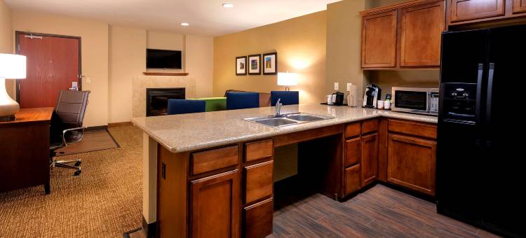 西凤凰城古德伊尔舒适套房酒店(Comfort Suites Goodyear-West Phoenix)图片