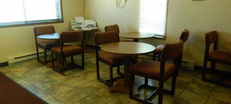 罗德威酒店(Rodeway Inn Gateway to Medora T-Roosevelt & Makoshika State Park)图片