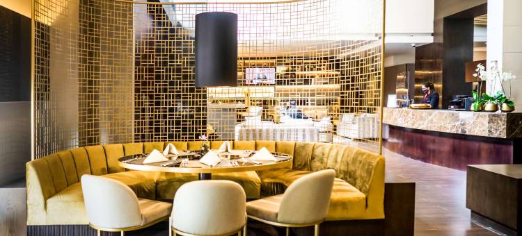 93 奢华套房住宅酒店(93 Luxury Suites and Residences)图片