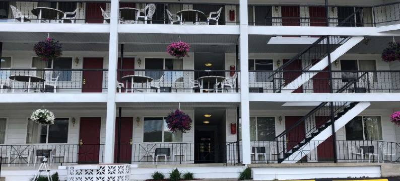 乔治湖温德姆呗盟酒店(Baymont by Wyndham Lake George)图片