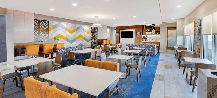 堡斯托克顿东北拉昆塔温德姆酒店(La Quinta Inn & Suites by Wyndham Fort Stockton Northeast)图片