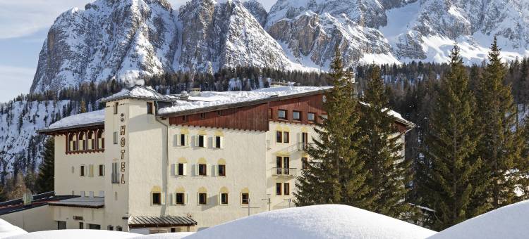 B&B酒店帕索特雷克罗奇科尔蒂纳(B&B Hotel Passo Tre Croci Cortina)图片