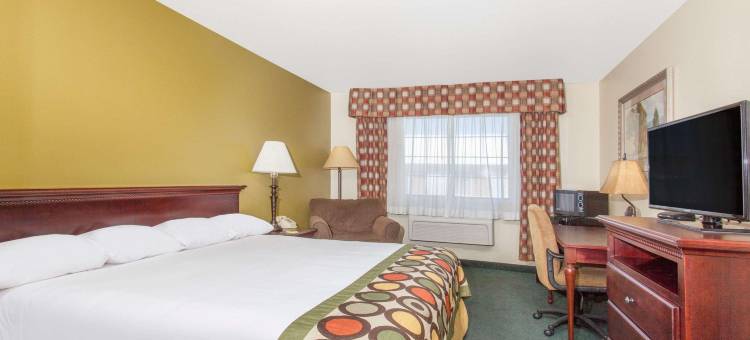 麦卡尔温德姆速8酒店(Super 8 by Wyndham McCall)图片