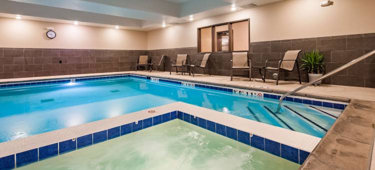 奥弗兰贝斯特韦斯特优质旅馆(Best Western Plus Overland Inn)图片