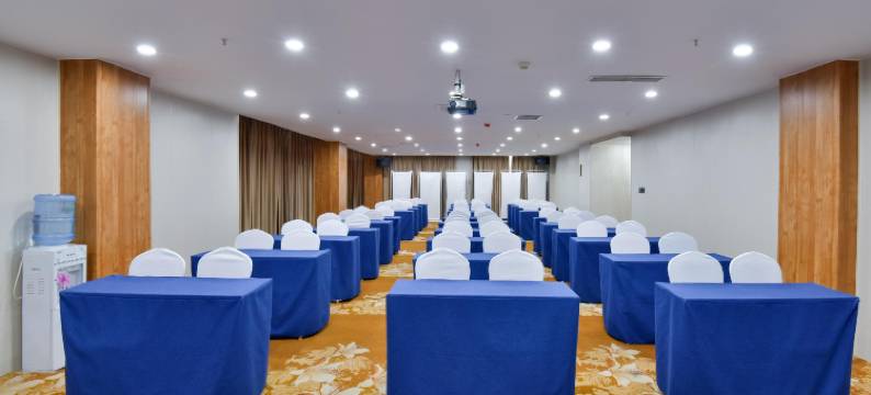 季居酒店(开封宋城路站金明大道店)图片