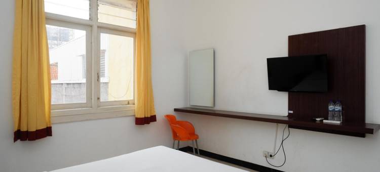 Urbanview Hotel Artama Simpang Lima by RedDoorz图片