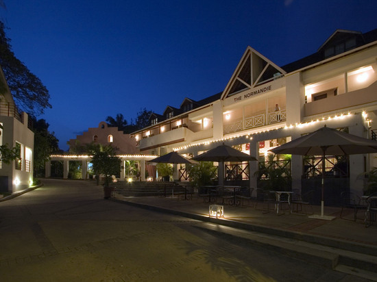 诺曼底酒店