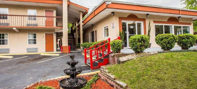 伊克诺旅馆-杰克逊堡(Econo Lodge Fort Jackson)图片