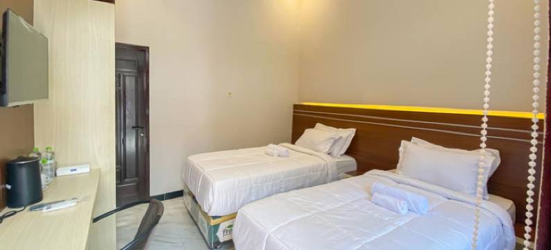 RedDoorz Plus at Orange Diponogoro Palangkaraya图片