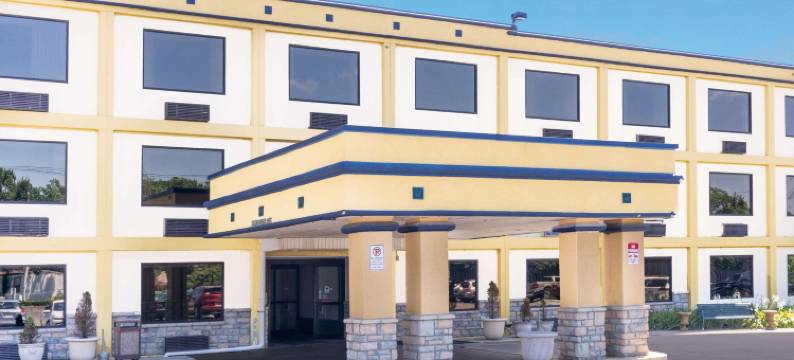 哥伦布机场戴斯酒店(Days Inn by Wyndham Columbus Airport)图片