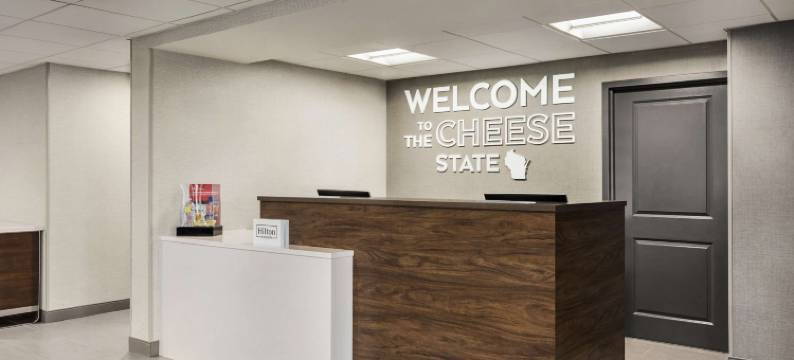 密尔沃基-布鲁克菲尔德欢朋酒店(Hampton Inn Milwaukee/Brookfield)图片