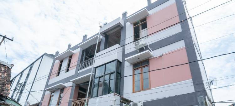 玛琍奥波罗瑞吉基清真家庭旅馆-RedDoorz旗下(Spot on 91911 Rejeki Homestay Syariah Malioboro)图片