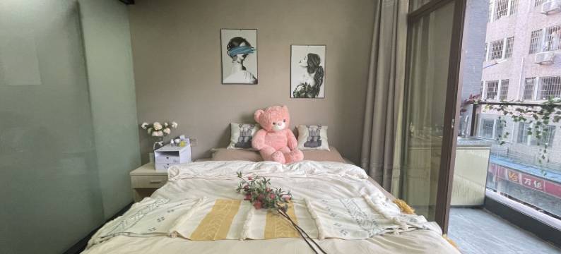 可乐寓小可公寓(解放庄路分店)图片