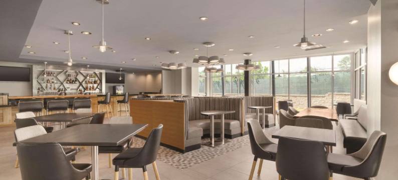 亚特兰大机场丽笙酒店(Radisson Hotel Atlanta Airport)图片