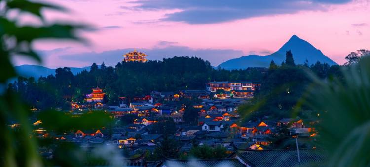 秋池居Qiuchi·观古城全景·设计师度假酒店(丽江古城大水车店)图片