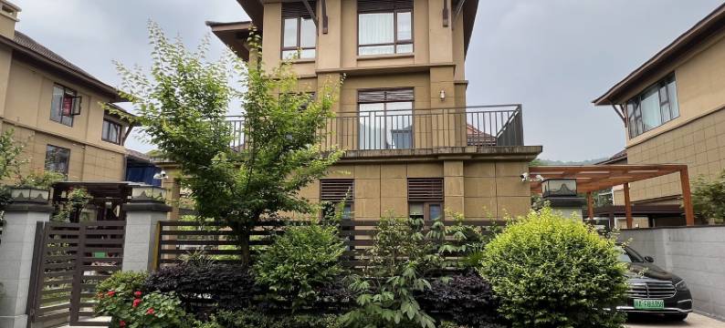 FengWei冯大哥度假别墅(青岗路分店)图片