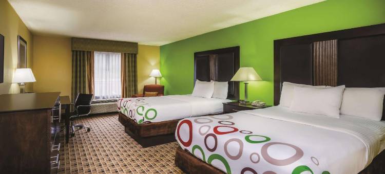 格伦伯尼-巴尔的摩华盛顿国际机场区Garner酒店(Garner Hotel GLEN BURNIE – BWI AIRPORT AREA)图片