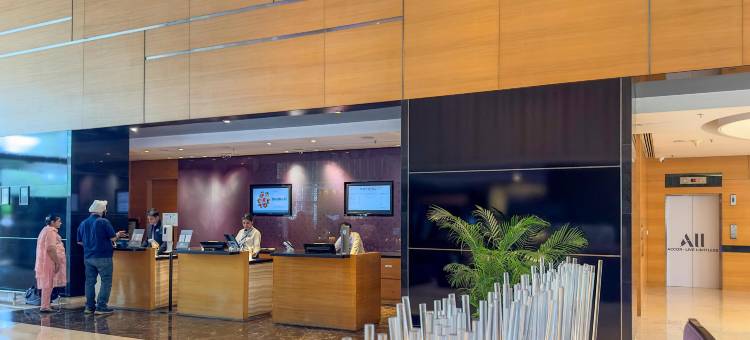 浦那纳加尔路诺富特酒店(Novotel Pune Nagar Road)图片