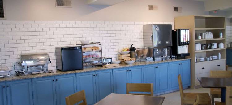 康瑟尔布拉夫斯丽怡酒店(Country Inn & Suites by Radisson, Council Bluffs, IA)图片