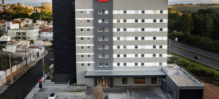 Ibis Botucatu图片