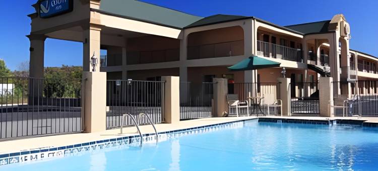阿代尔斯维尔卡尔霍恩南品质酒店(Quality Inn Adairsville-Calhoun South)图片