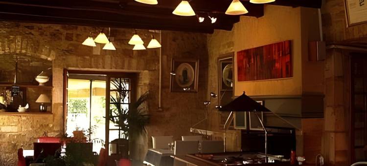 奥贝吉塔酒店(Logis Hotels- Auberge de la Tour - Hôtel et Restaurant)图片