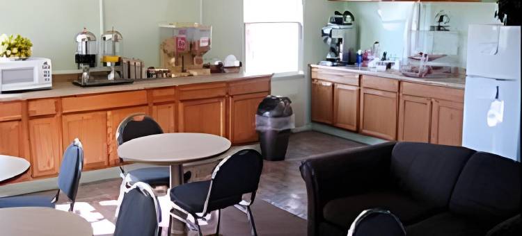 查尔斯镇6号汽车旅馆(Motel 6 Charles Town, WV)图片