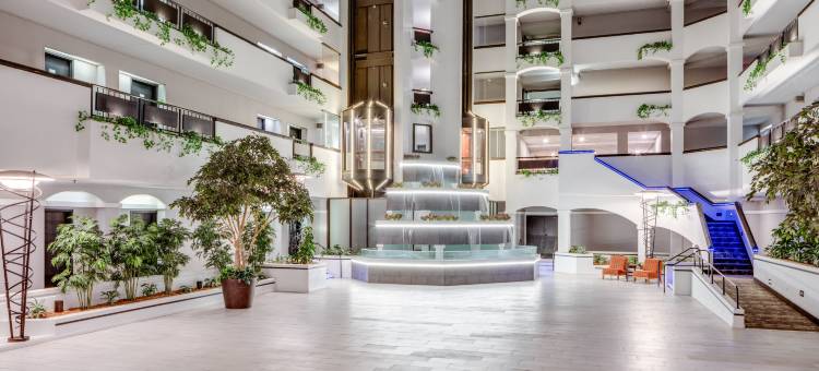 Holiday Inn & Suites 斯普林菲尔德 - I - 44(Holiday Inn & Suites Springfield - I-44)图片