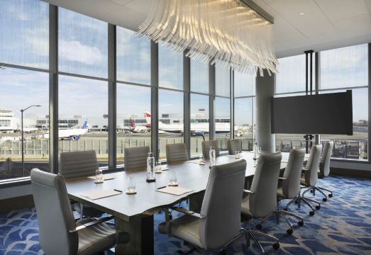 Grand Hyatt at SFO Hotel Overview