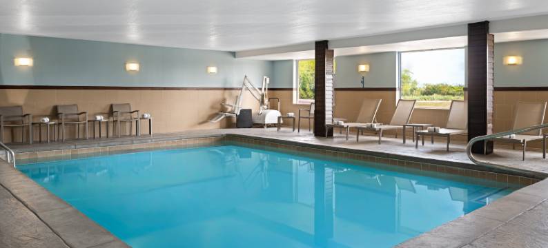 Holiday Inn Express 托莱多北(Holiday Inn Express TOLEDO NORTH by IHG)图片