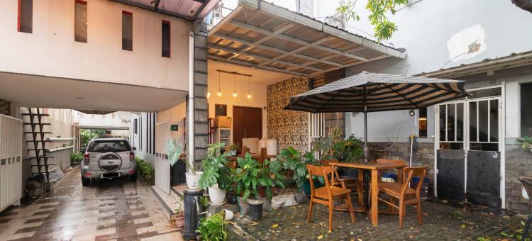 Safaraz Garden Near Galaxy Bekasi Mitra RedDoorz图片