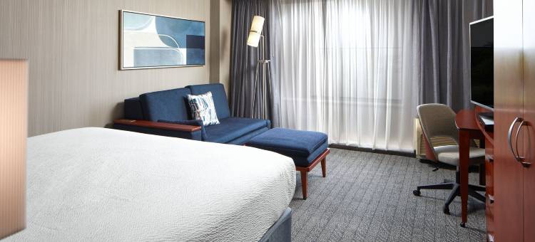 温彻斯特医疗中心万怡酒店(Courtyard Winchester Medical Center)图片