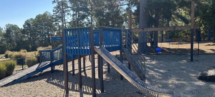 South Shore 1 Bdrm! Gameroom! MiniGolf, 2 Pools, Pickleball, Tennis, Etc!图片