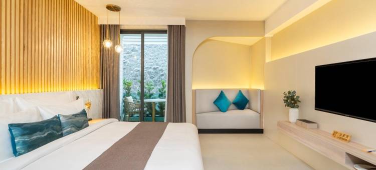 珊瑚岛米拉(Mila Kohlarn)图片