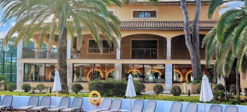 森塔多尔海滩水疗酒店(Hotel & Spa S'Entrador Playa)图片