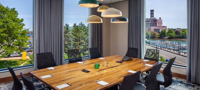 波士顿海港区欢朋酒店(Hampton Inn by Hilton Boston Seaport District)图片