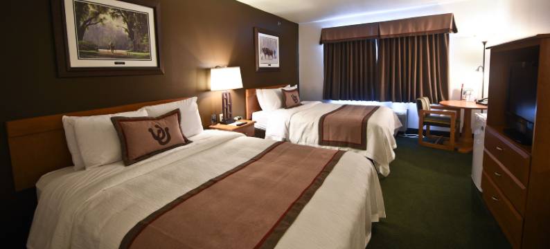 驮马套房酒店(Draft Horse Inn and Suites)图片