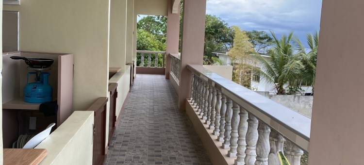 克洛克斯海景公寓酒店(Kellocks' Seaview Apartelle)图片